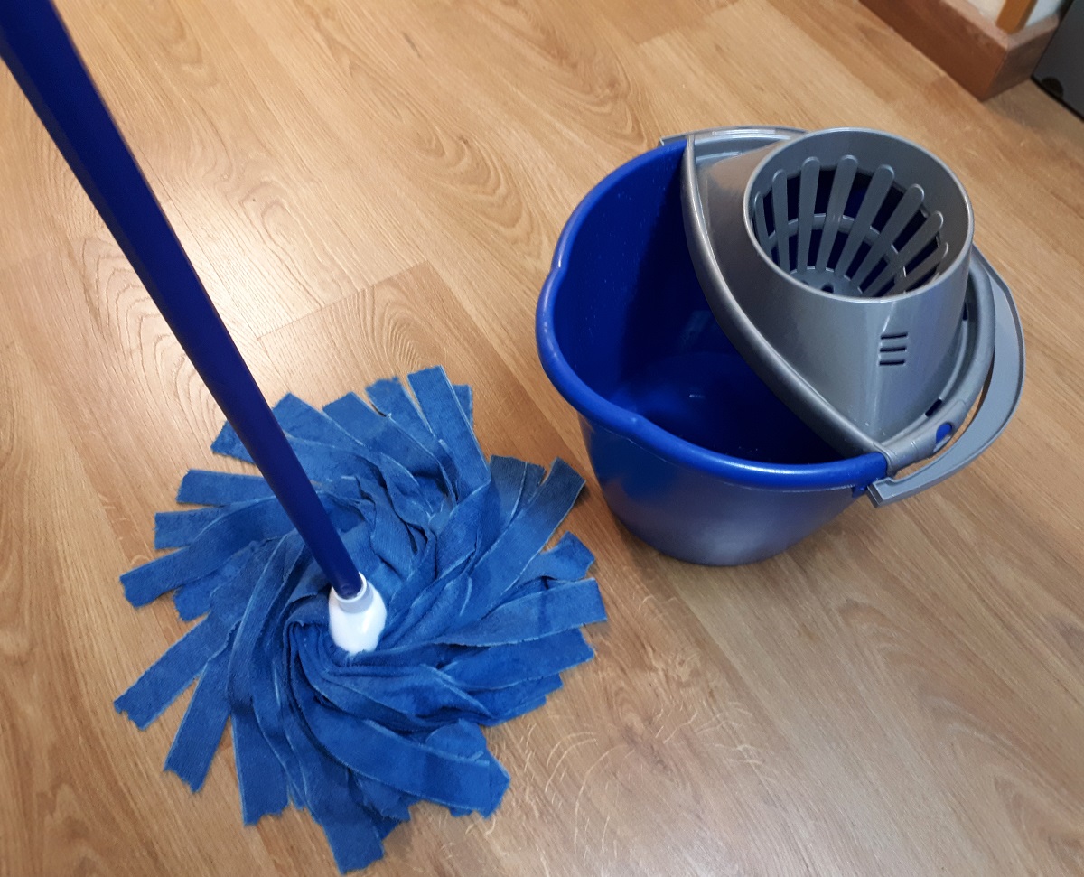 Mocio Professionale: quale scegliere per la pulizia dei pavimenti?
